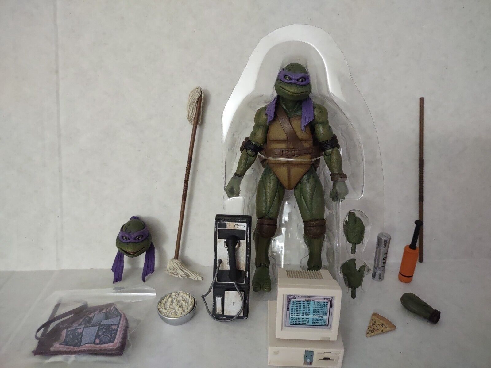 NECA TMNT II: Secret Of The Ooze SOTO Donatello LOOSE WALMART EXCLUSIVE 