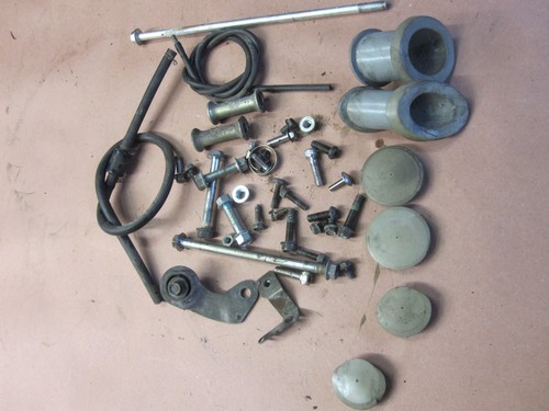 1993 93 Yamaha FZR600 FZR 600 Hardware nuts bolts frame grommets spacers - Picture 2 of 2