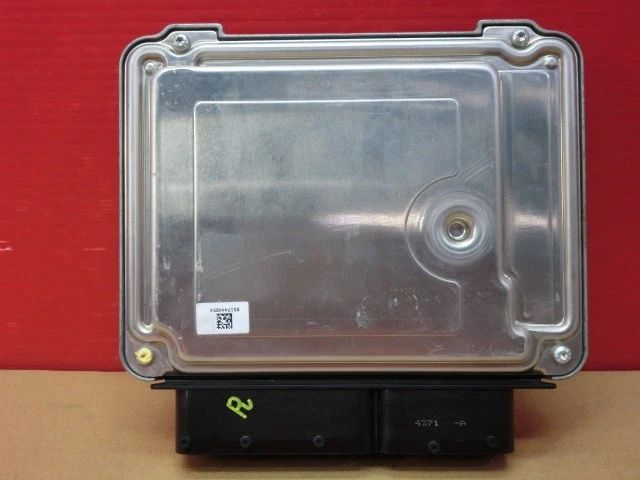 Centralina motore VW Scirocco 03C906027CT 0261S06719 2012y ECU OEM - Immagine 3 di 4