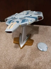 Star Trek Deep Space Nine Defiant Playmates complete, works