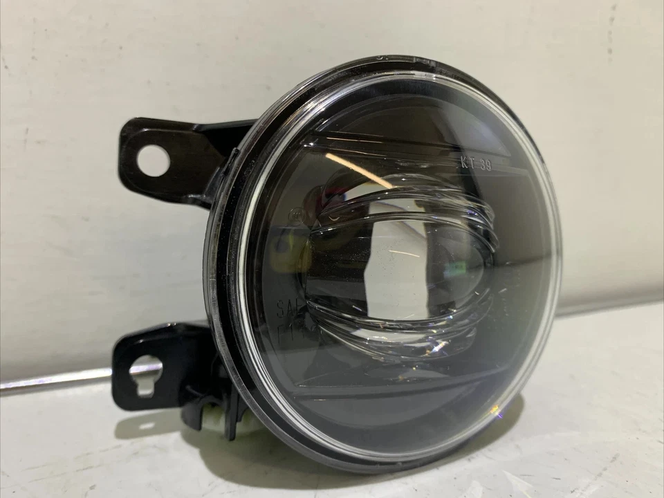 ¡COMO NUEVO! Luz antiniebla LED para pasajero Honda Civic Pilot Ridgeline 2021-2024 OEM 9104 Foto 2 de 4