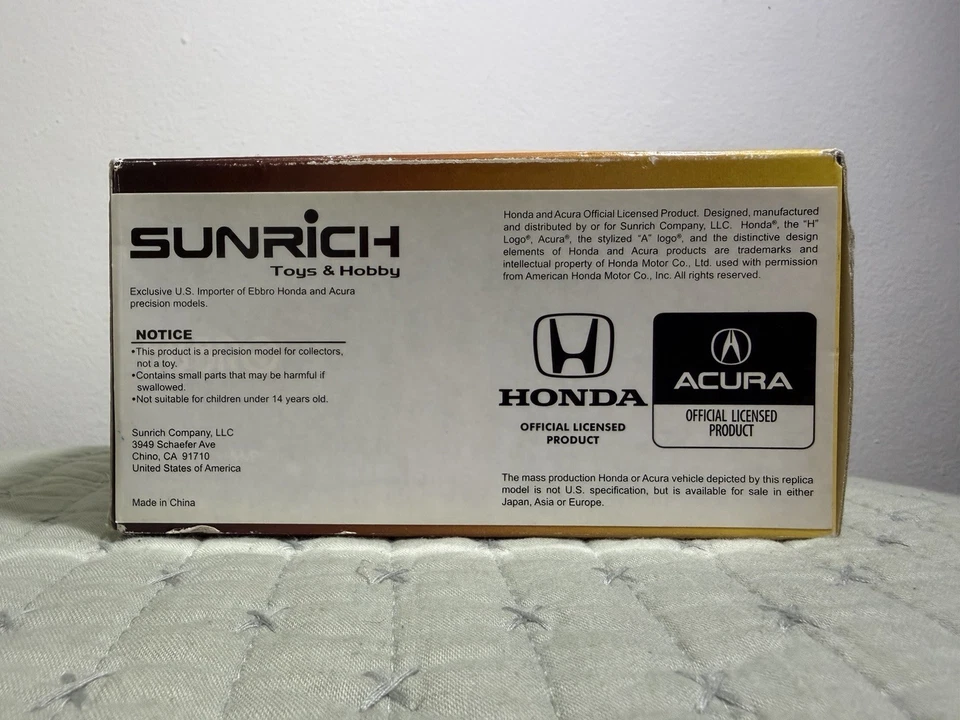 EBBRO 1:43 Scale Die-Cast Honda Fit Model Car - Image 4 of 4