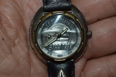 Fossil LI-1407 U.S.S. Enterprise Star Trek Watch Quartz 40mm Fossil LI-1407 U.S.S. Enterprise Star Trek Watch Quartz 40mm