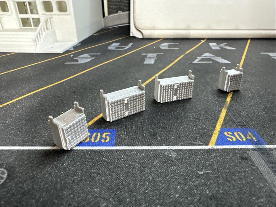 1/64 DCP PARTS TRAILER TOOL BOX (1 set (2 long 2 short ) - Image 2 of 4