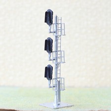 1 x HO scale model 3 colors block signal sunshield 3 heads Darth Vader style F3