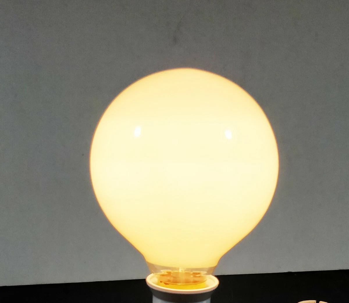 10 x 100W Incandescent Large 100mm Sphere Light Globes Bulbs E27