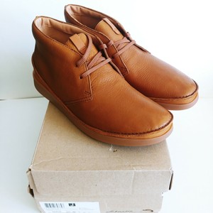 clarks men's oakland rise chukka boots