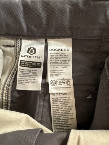 NWT DOCKERS Straight Fit Women’s Pant Size 32 Gray - Picture 8 of 8