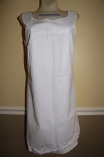 LOFT Ann Taylor White Cotton Shift with bead embellishments Dress Size 8