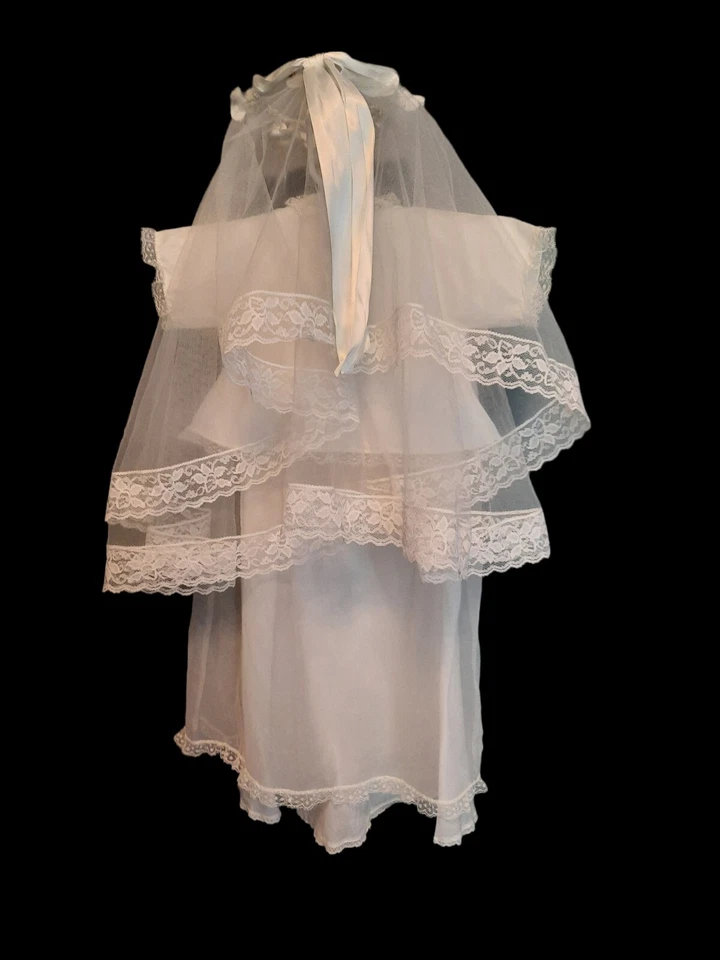 Vestido de batismo vintage 4 peças véu deslizante e jaqueta Euro tamanho 40 - Imagem 2 de 4