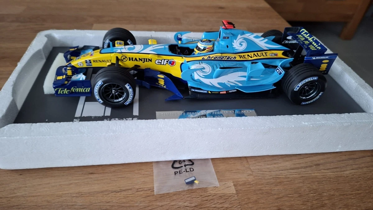 Renault F1 Team R27 G.FISICHELLA 2007 MINICHAMPS 1:43 #400 070003 Item de colecionador de carros de F1 em miniatura - Portugal