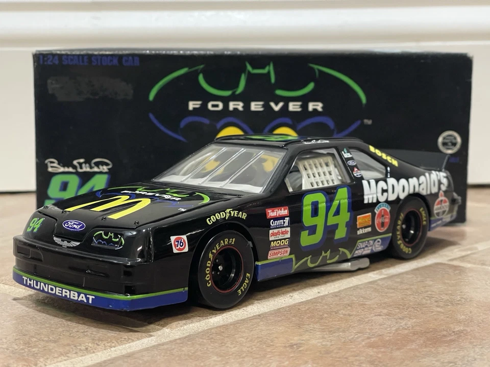 1995 Bill Elliott McDonald's Batman Forever Ford Thunderbird Thunderbat 1:24 CWC - Изображение 3 из 4
