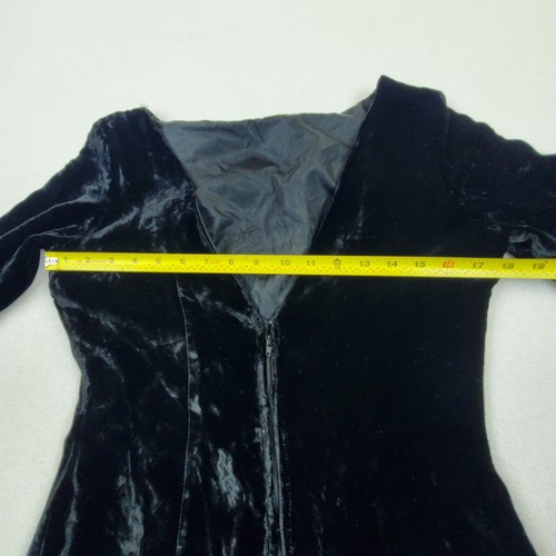 Vintage 40s Black Velvet Long Sleeve Low Back Dress w/ Real Fur Hem Trim - Picture 15 of 18