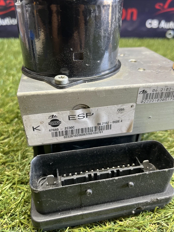 Nissan Armada Infiniti QX56 2006-2008 4x4 ABS bomba de freno y módulo 47660-ZC30C Foto 2 de 4