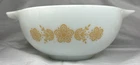 Vintage Corning Pyrex 443 Butterfly Gold 2.5 QT Cinderella Mixing Bowl