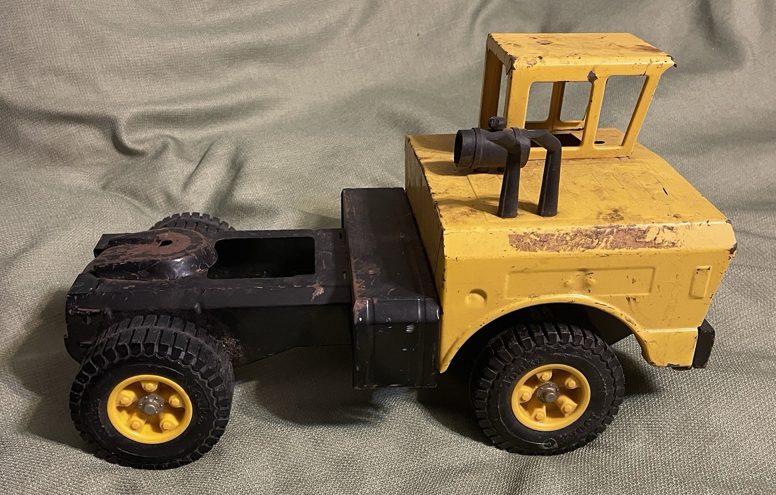 Picture 8 of 24