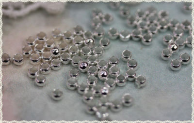 STRISCIA DECORATIVA N. 0 - PERLE 2MM ARGENTO 54 PZ