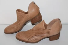 Sofft Perforated Casual Shoes, SF0012100, Tan, Leather, Womens Size 10