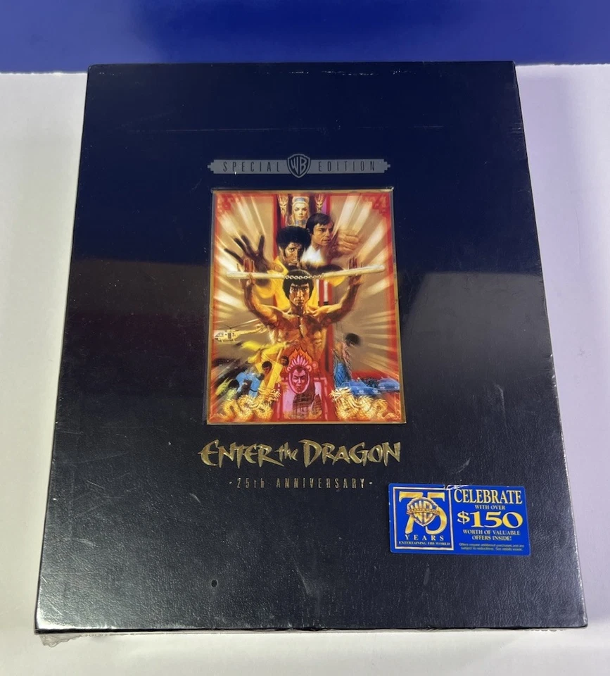 Enter the Dragon 25th Anniversary Special Edition Deluxe Box Set VHS CD Book Foto 3 de 4