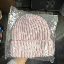 Supreme Ribbed Classic Logo Beanie Pink Knit  New York  