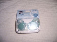 Tommee Tippee Baby Night Time Pacifier 18-36M 2Pk Glow In The Dark New Case
