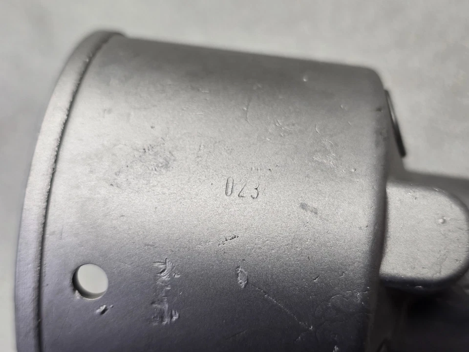 BONITO USADO ORIGINAL BOSCH PORSCHE 911T 2.2 JFDR6 CARCASA DISTRIBUIDOR 023 Foto 4 de 4