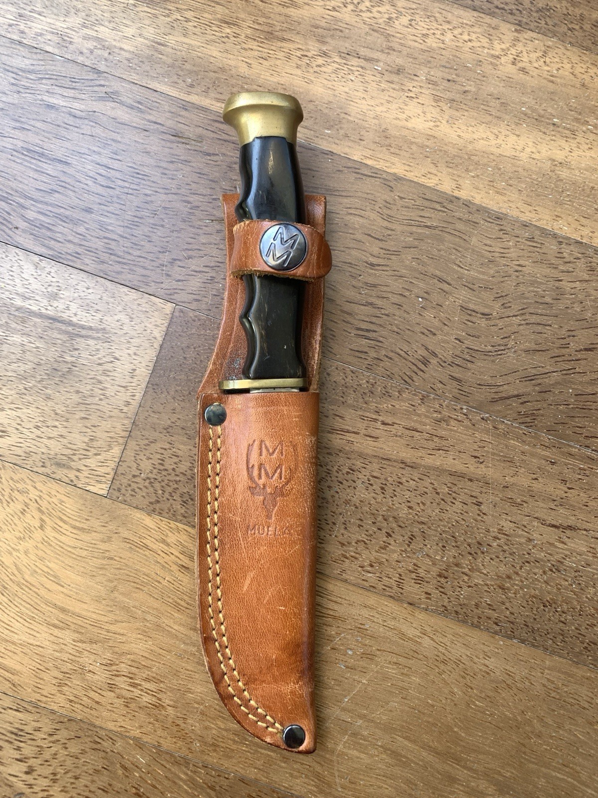 Muela coltello Bowie da collezione a lama fissa con fodero in pelle