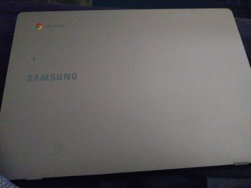 Samsung Chromebook 11.6 inch (16GB, Exynos 5, 1.7GHz, 2GB) Notebook - Silver... - Picture 1 of 3