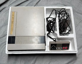 Nintendo NES Action Set Home Console - White/Gray (Model No. NES-001)