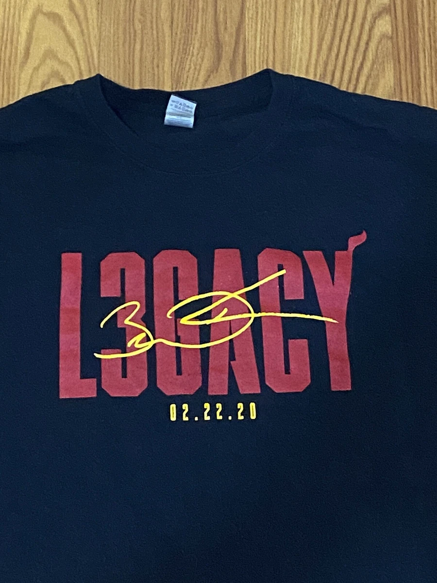 Gildan Men s Dwyane Wade 02 22 20 Legacy T Shirt Jersey Retirement Miami Heat XL