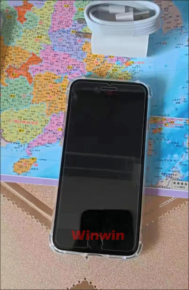 5.5'' iPhone 7 Plus GSM CDMA 128GB Cell Phone - Image 4 of 4