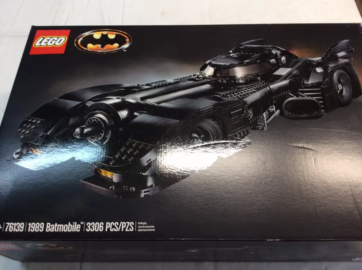 BRAND NEW and FACTORY SEALED BATMAN LEGO SET 76139, 1989 BATMOBILE