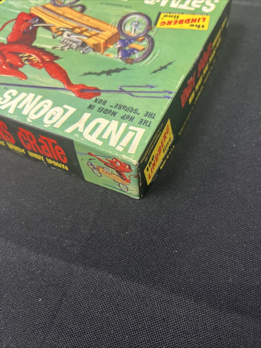 ビンテージ Satan's Crate kitbuilders Lindberg s-l400.jpg
