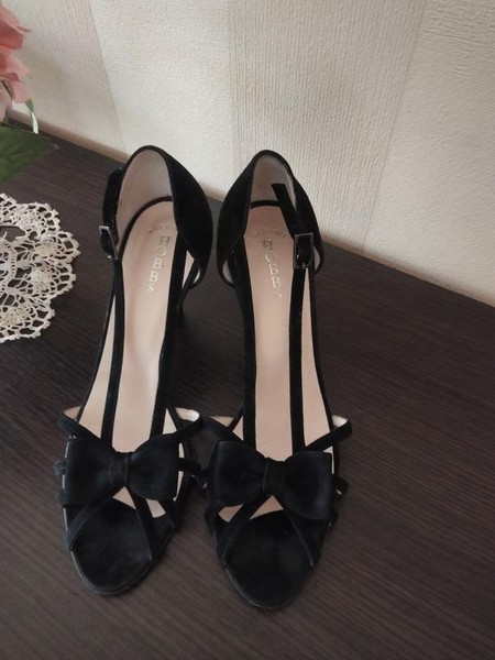 Women Hobbs Heels Black Nubuck 38