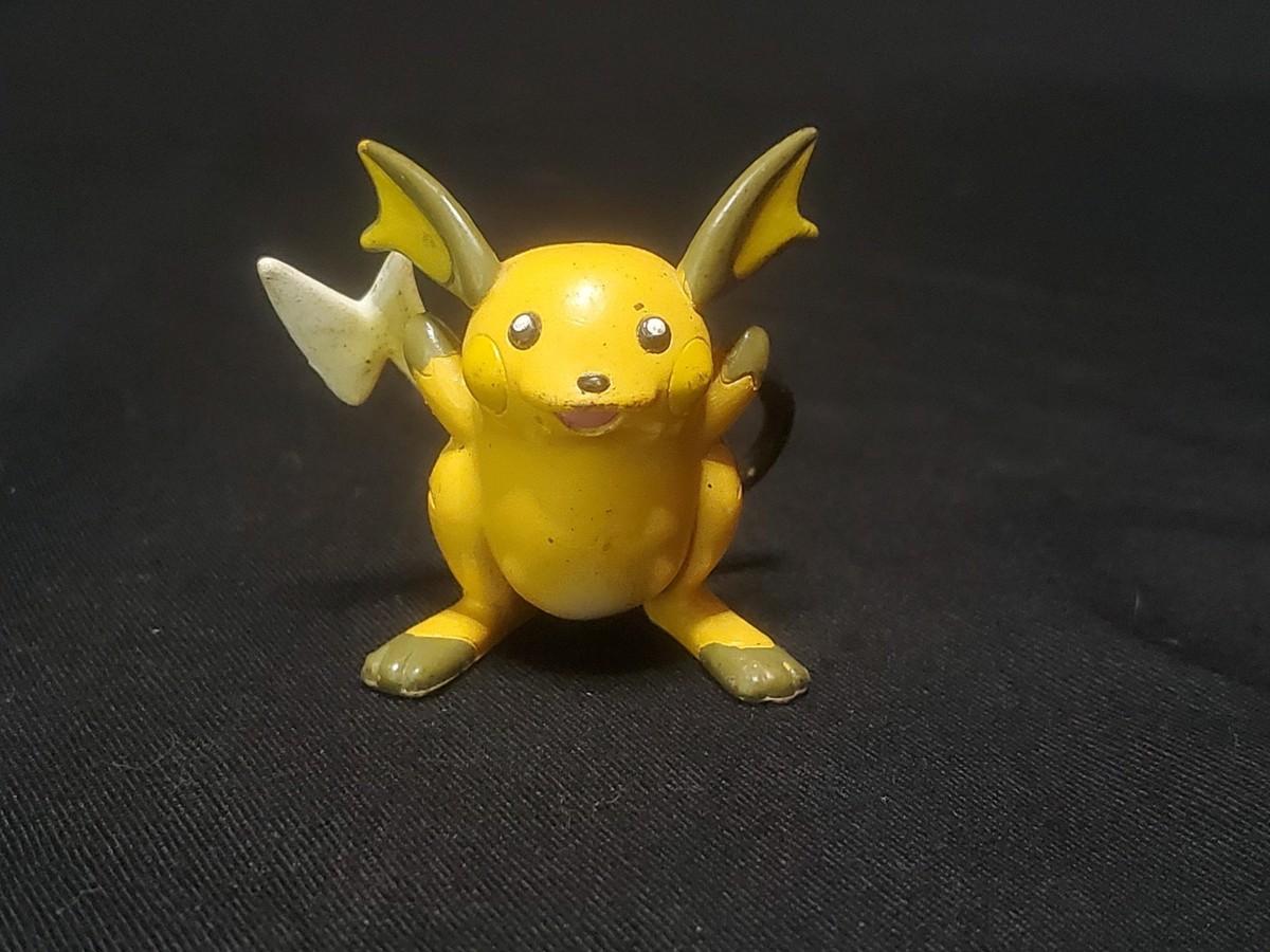Raichu - Vintage 2004 Tomy Moncolle Nintendo Pokemon Generation I