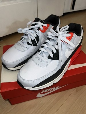 Nike Air Max 90 LTR (GS) in White/Black/Red Size 6