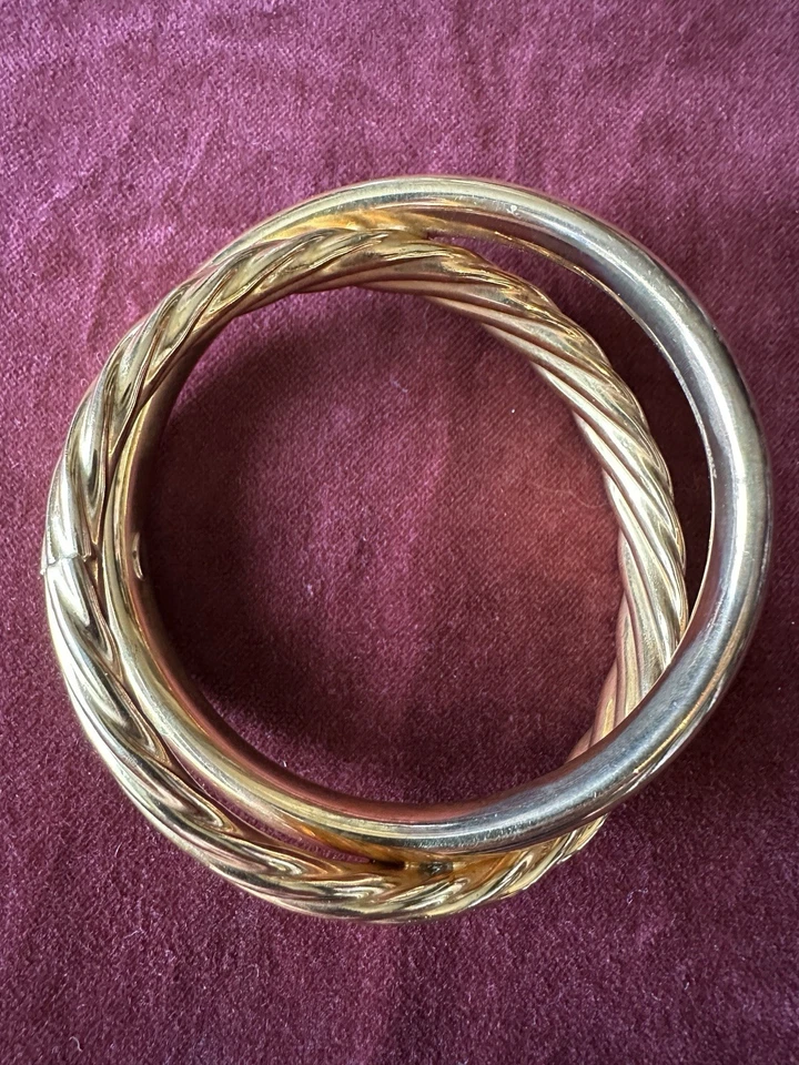 Brazalete Bellezza Joyería Tono Dorado Diseño Cruzado Talla 7 Estándar De Colección Foto 3 de 4