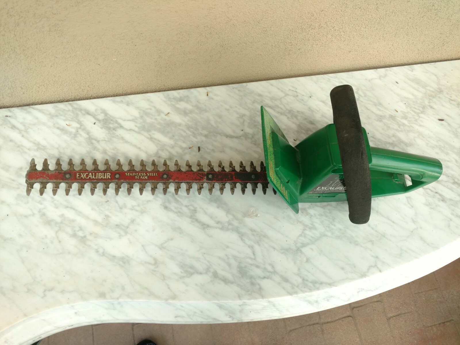 Weed Eater Excalibur Electric Hedge Trimmer 17 inch good condition eBay