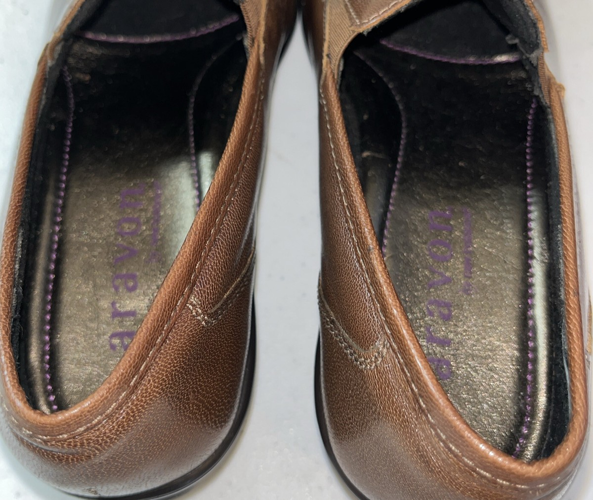 Aravon Shoes Womens By New Balance Sz 8.5 2A Brown Leather Loafers