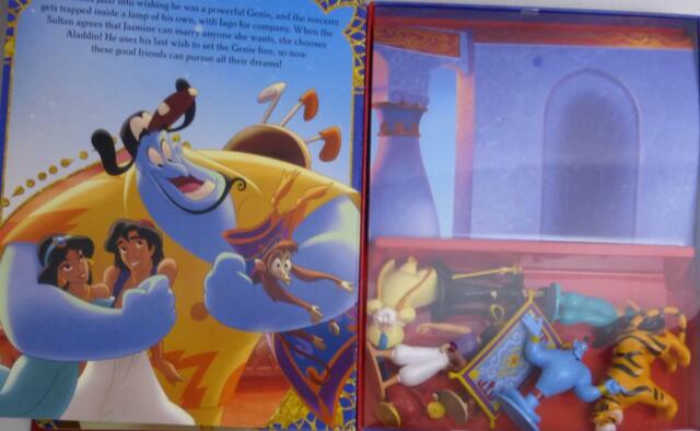 Disney Aladdin My Busy Book Story 10 Figurines Play Mat Jafar Abu 