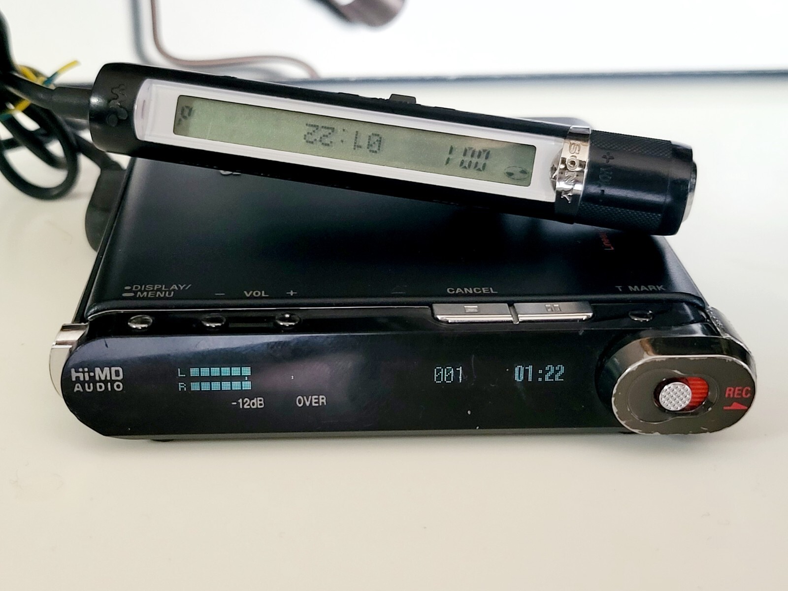 Sony MzRh1 HiMd Walkman Digital Music Player Minidisc/Mp3+1GB HiMD