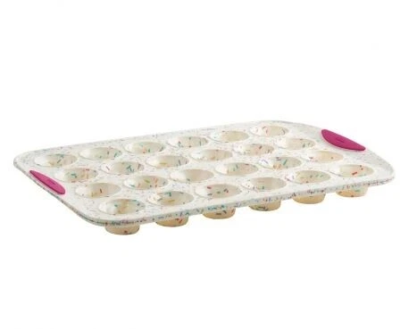 Trudeau White Confetti 24-Count Mini Muffin Pan
Opens in a new window or tab