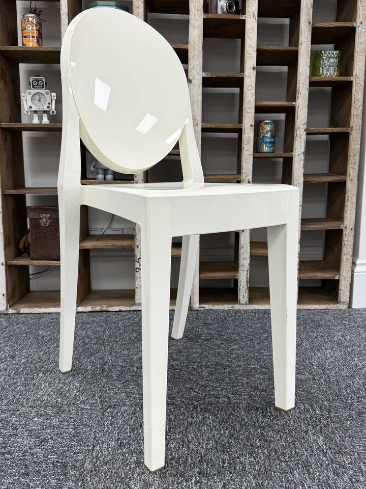 Kartell Victoria Ghost, photo 1 of 4