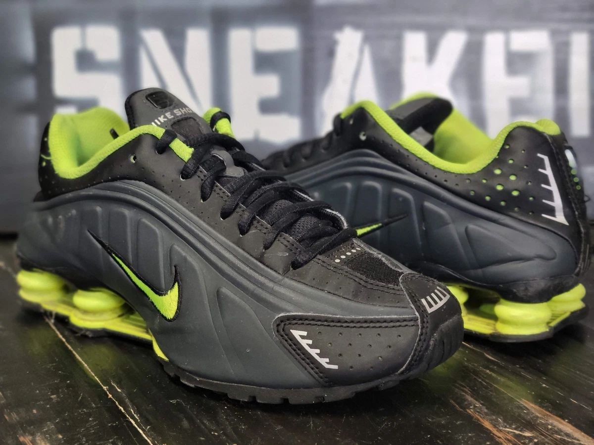 Nike Shox R4 Black/Lime GS Sneakers CW2626-002 5.5y Women 7 eBay