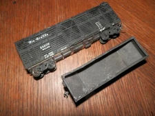  HO Train Rio Grande & Hopper Car, Pre Owned