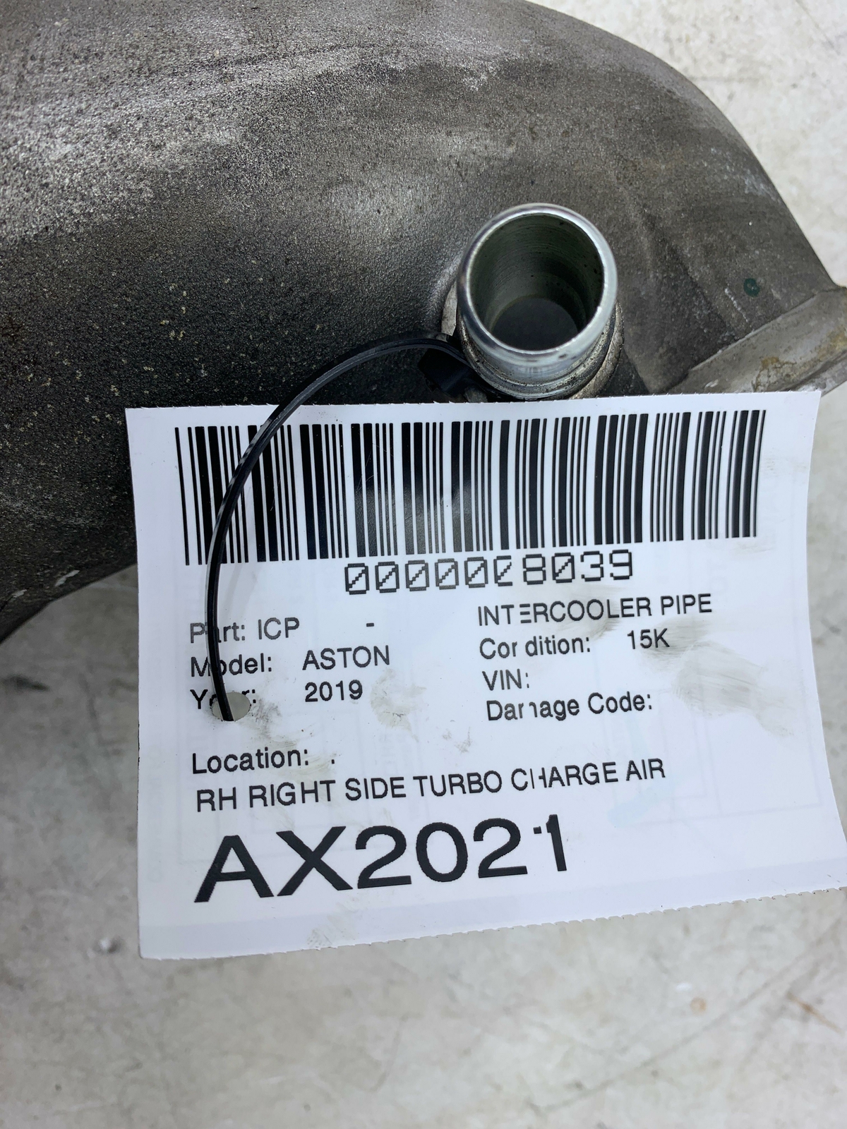 2019 ASTON MARTIN DBS SUPERLEGERRA OEM RH RIGHT TURBO AIR INTERCOOLER TUBE