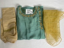 Little Pakistani girls khaadi net hand embroidery kameez shalwar 4 years size 28