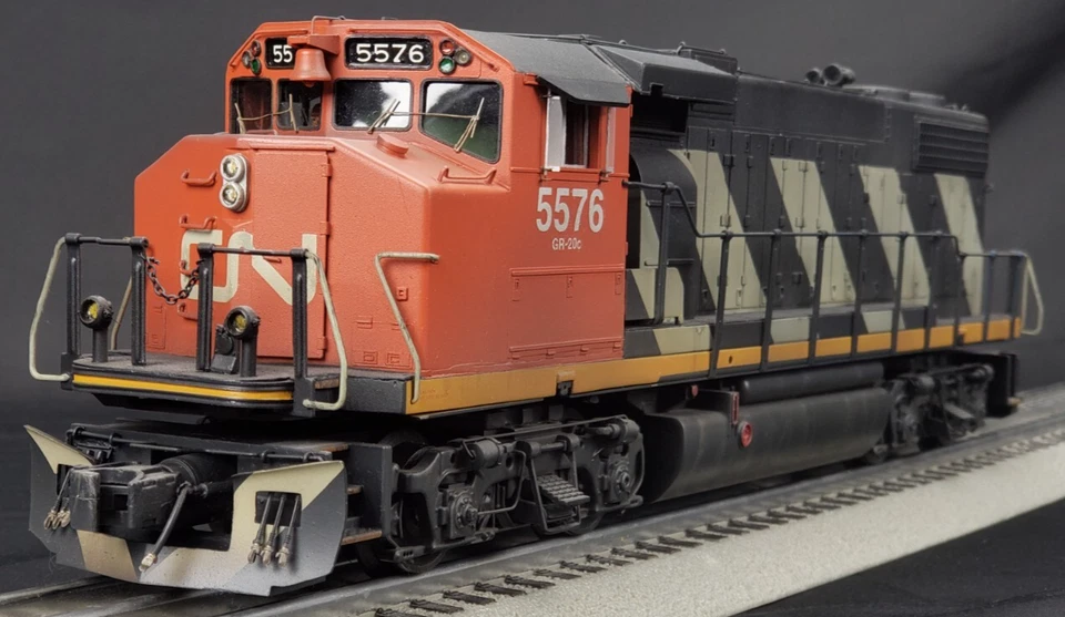 CUSTOM MTH Premier O Scale/3 Rail Canadian National GP38-2W Locomotive Proto 3.0 - Image 2 of 4