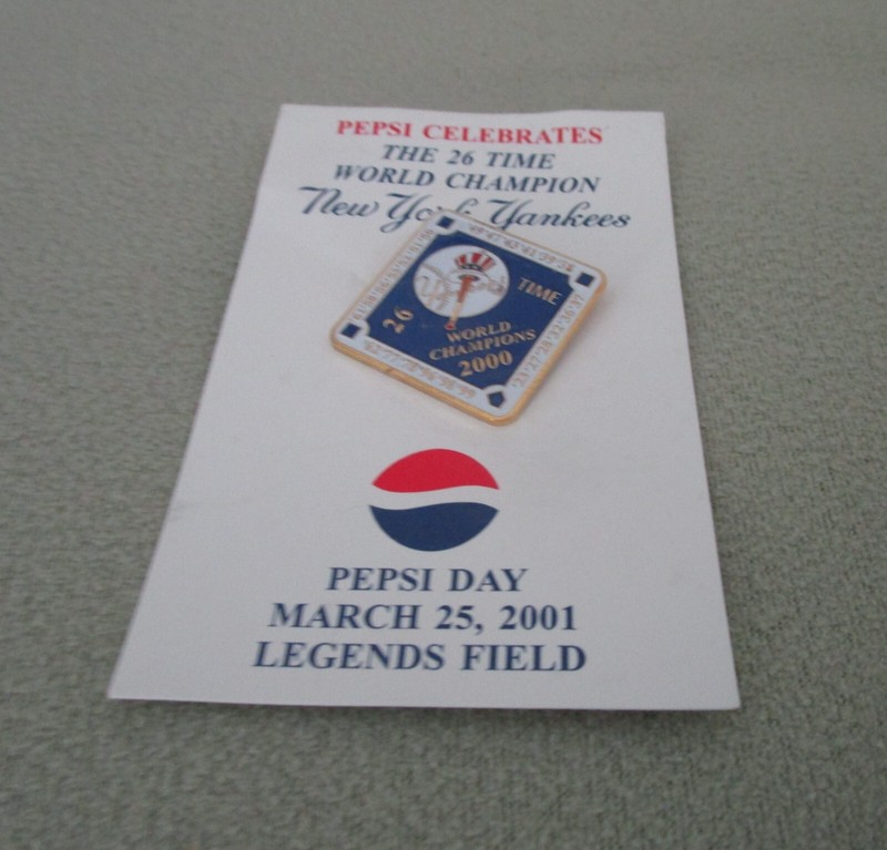 New York Yankees - 26 Time World Champion Pin