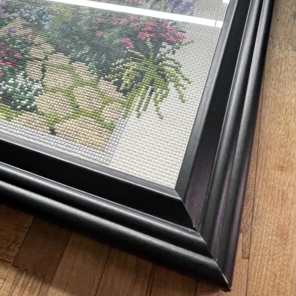 Completed Black 11.5" Frame Glass Floral Trellis Counted Cross Stitch Kit 2588 - Image 4 of 4